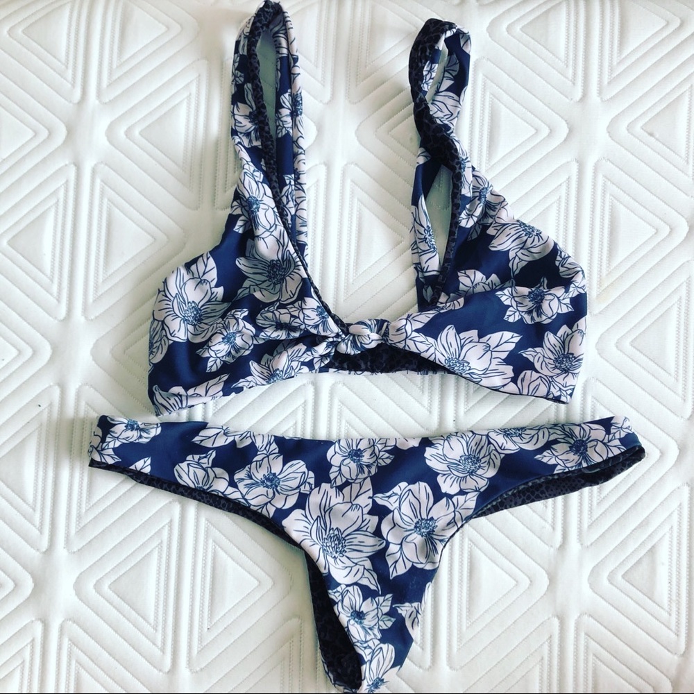 ACACIA SWIM- SPAIN TOP & HOOKIPA BOTTOM
